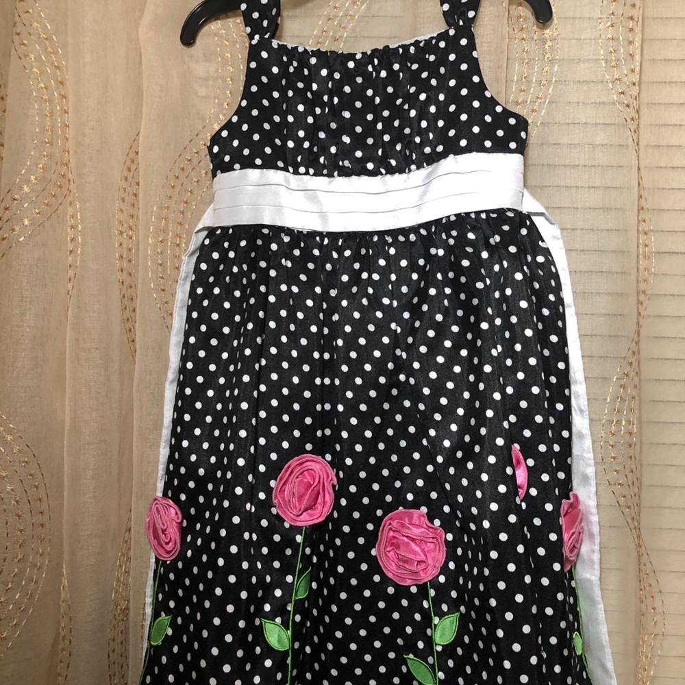 Black polkadotted casual dress